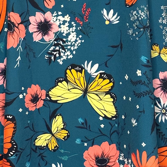 NWOT | SHEIN Floral Blouse - Size XXL ( 14 ) - Picture 8 of 11